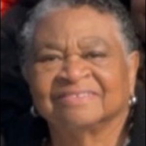 Meet your Posher, Gloria